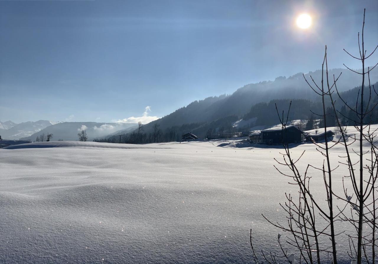 Ferienwohnung Am Dorfbach 雷滕贝格 外观 照片
